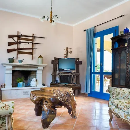 Paradise's Nest * Αργοστόλι